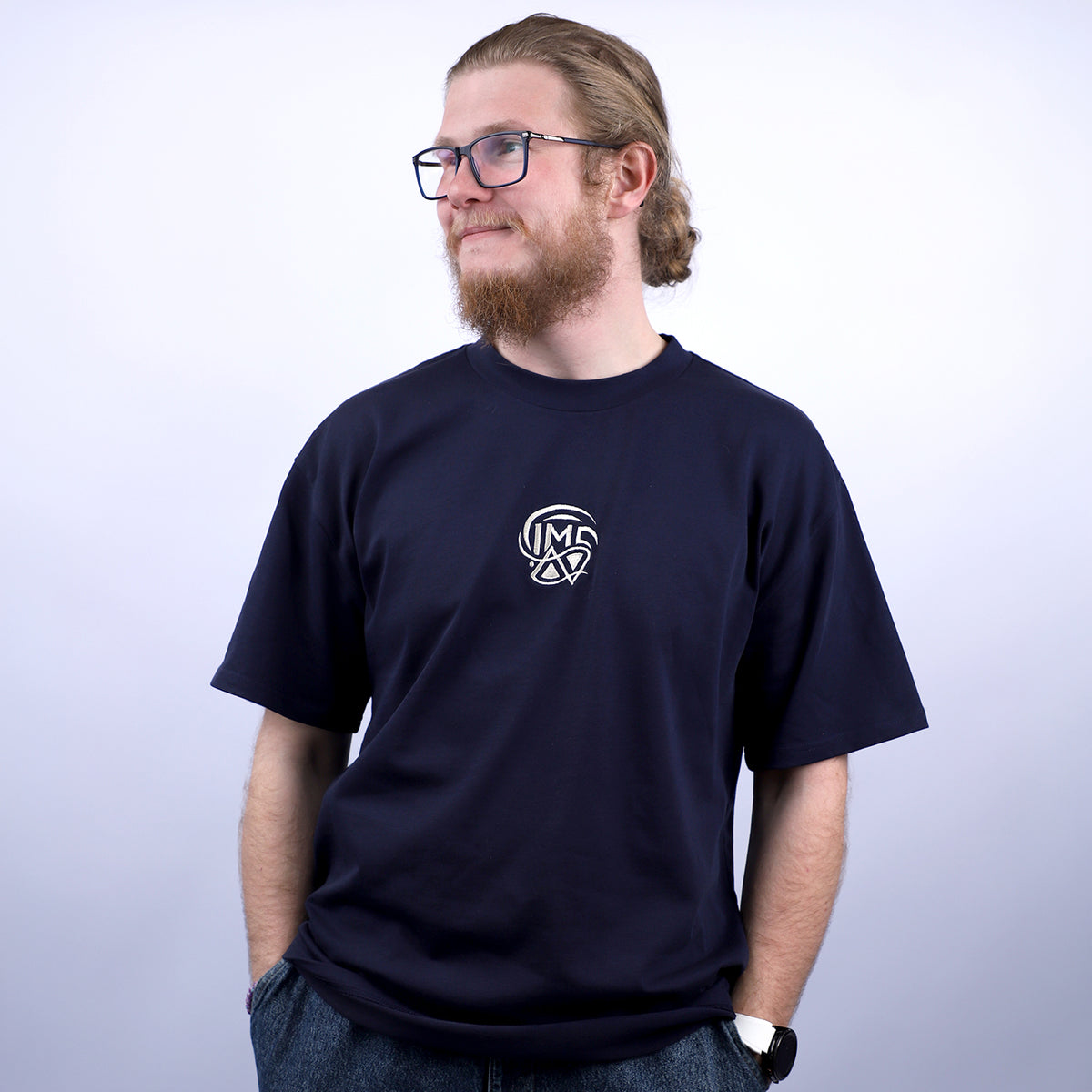 ATLAS – Relaxed Fit Unisex T-Shirt