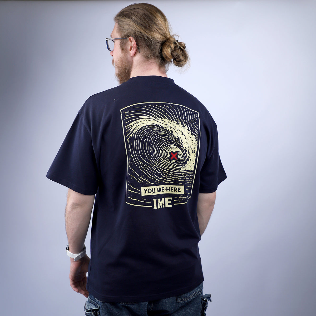 ATLAS – Relaxed Fit Unisex T-Shirt