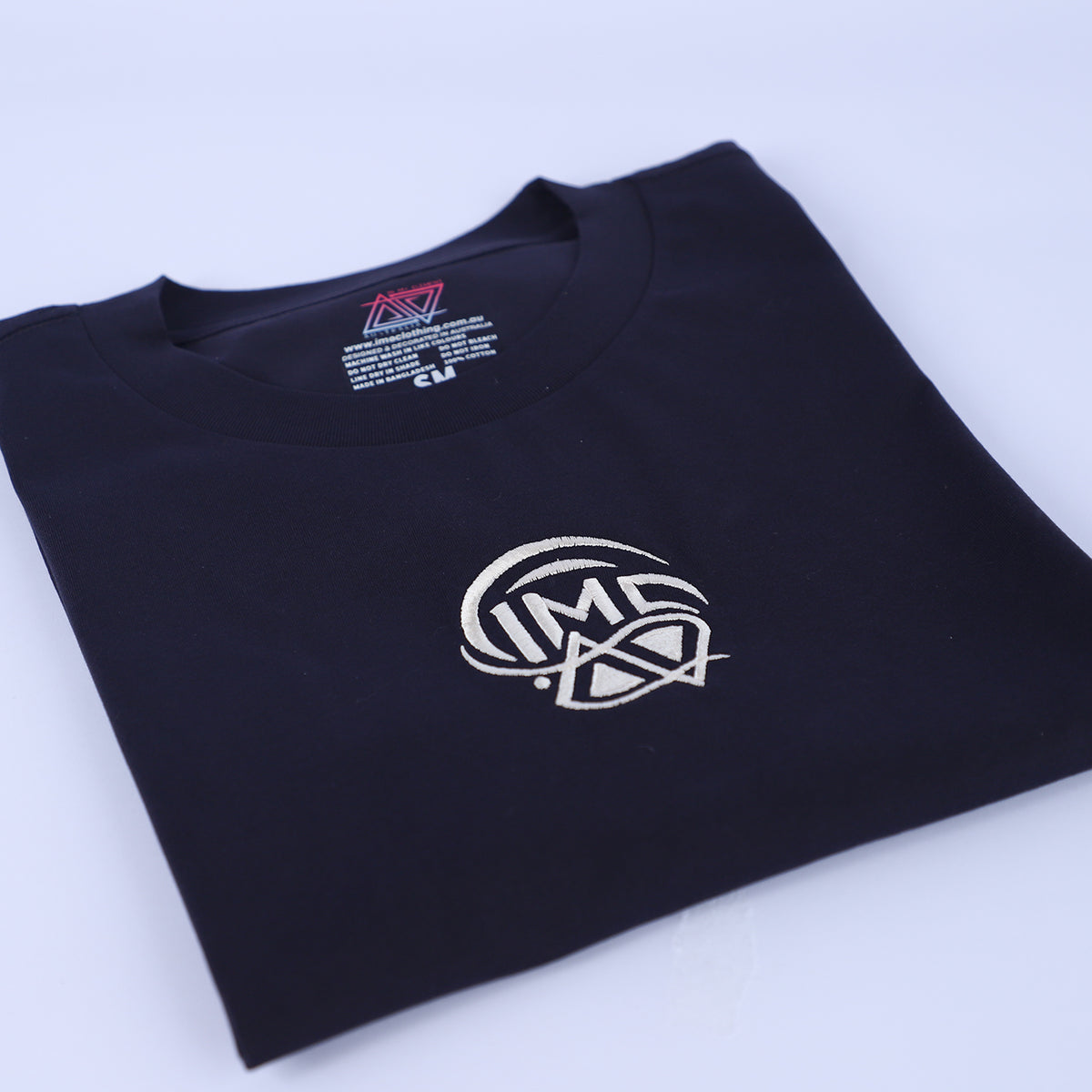 ATLAS – Relaxed Fit Unisex T-Shirt